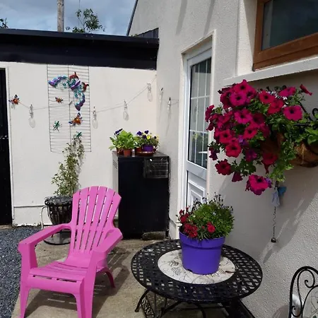 Self Catering Family In דירה *