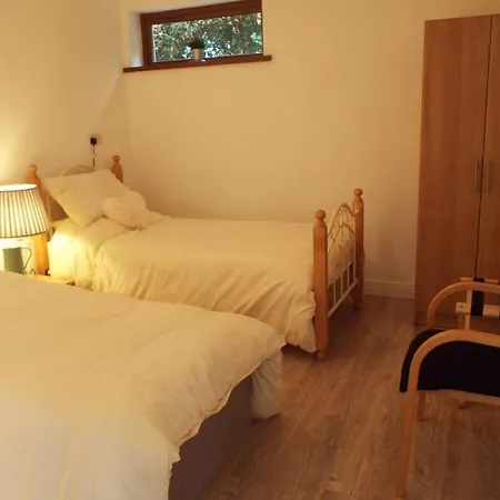 Self Catering Family In דירה *